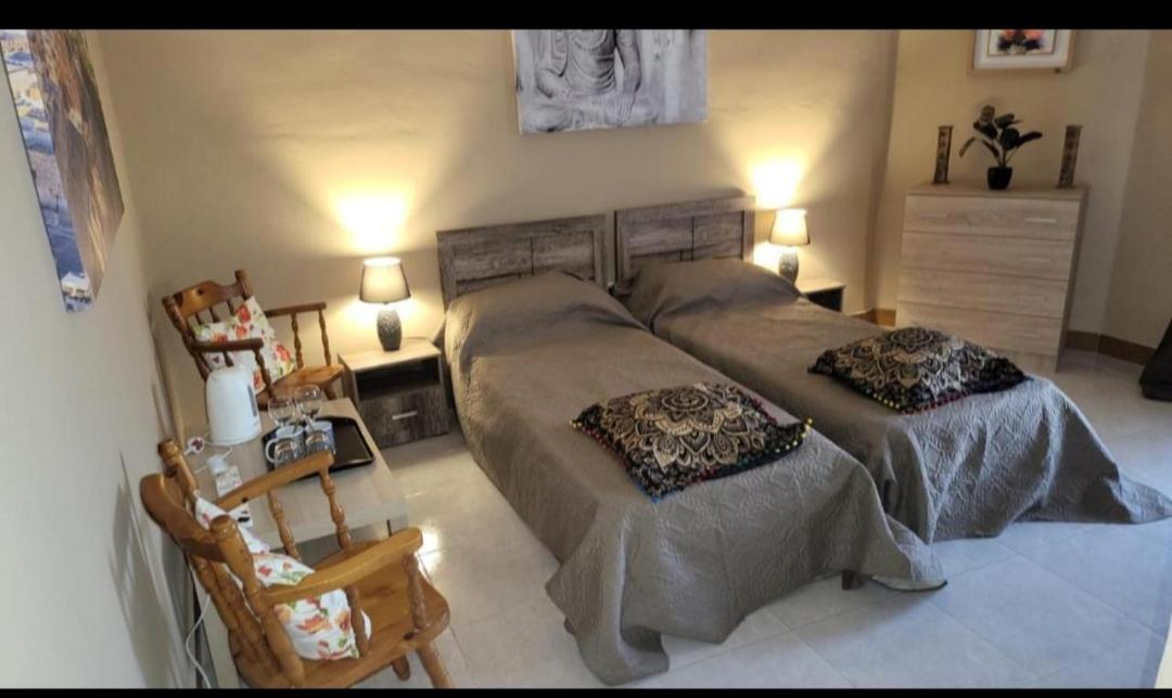 Lotus Guest House Malta Gzira المظهر الخارجي الصورة