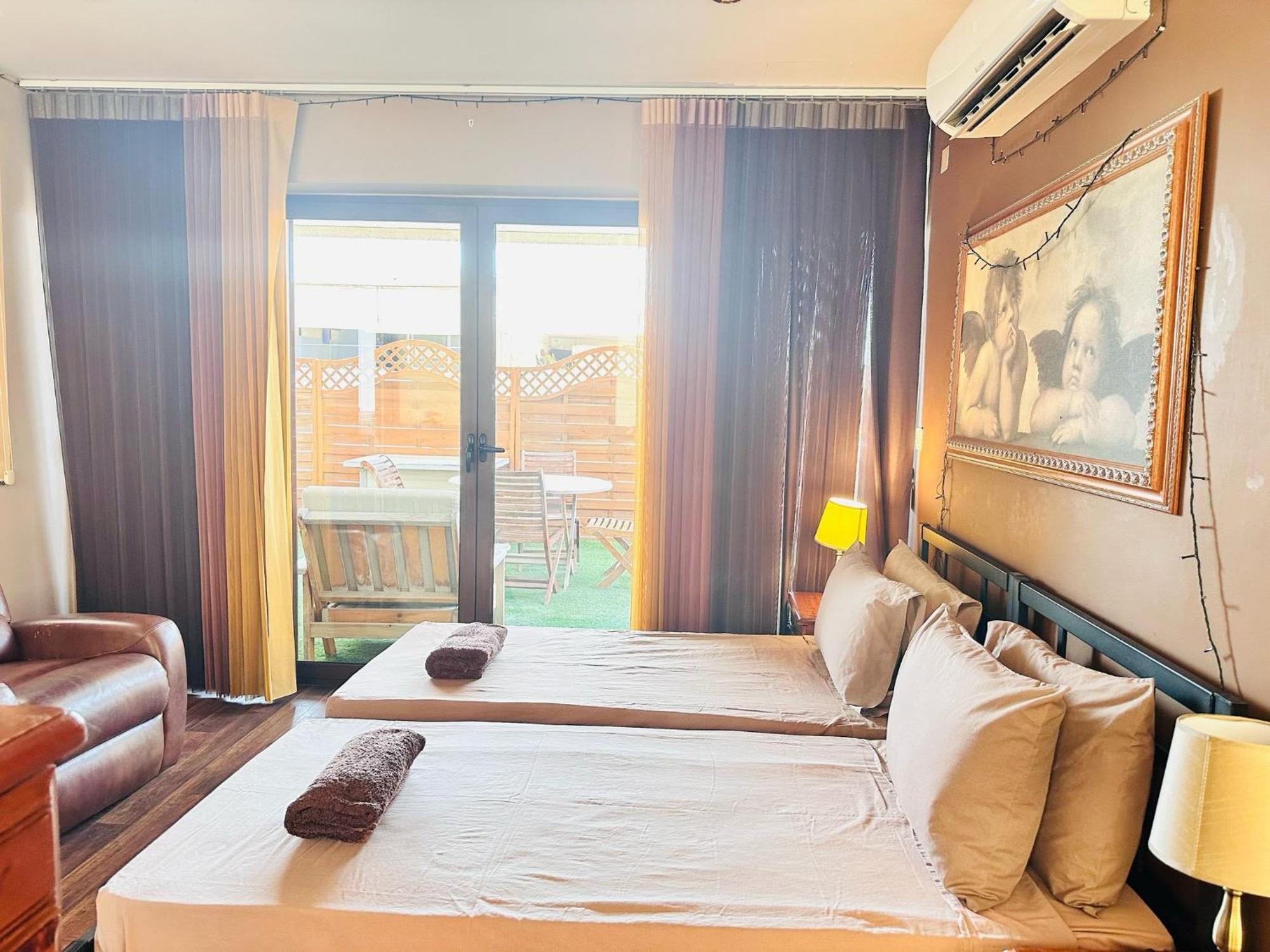 Lotus Guest House Malta Gzira المظهر الخارجي الصورة