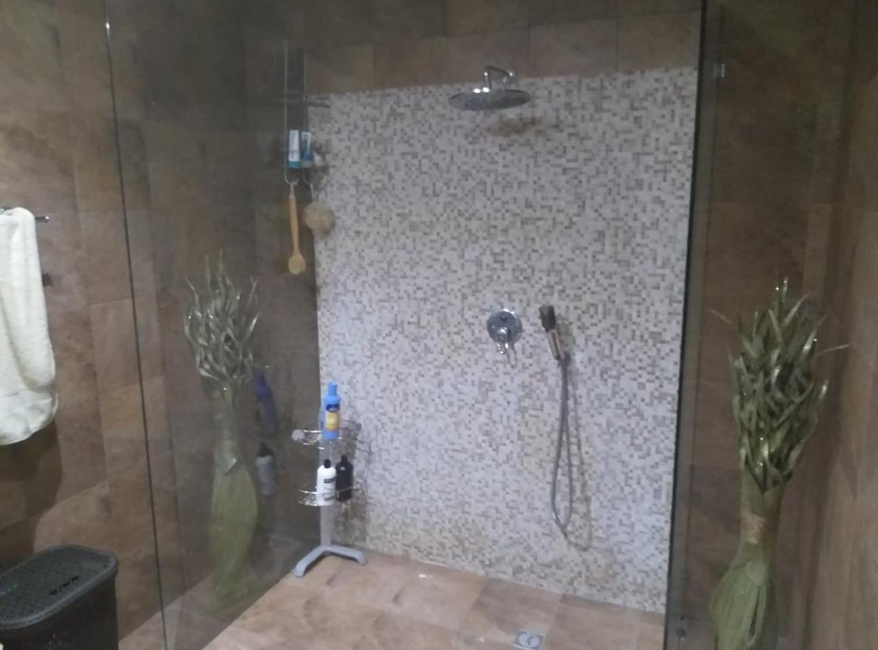 Lotus Guest House Malta Gzira المظهر الخارجي الصورة